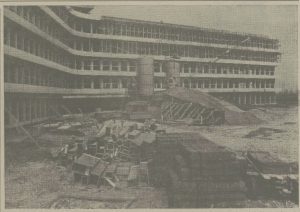 Bouw bij St Elisabeth Ziekenhuis ligt plat. Leidse Courant 14-5-1971